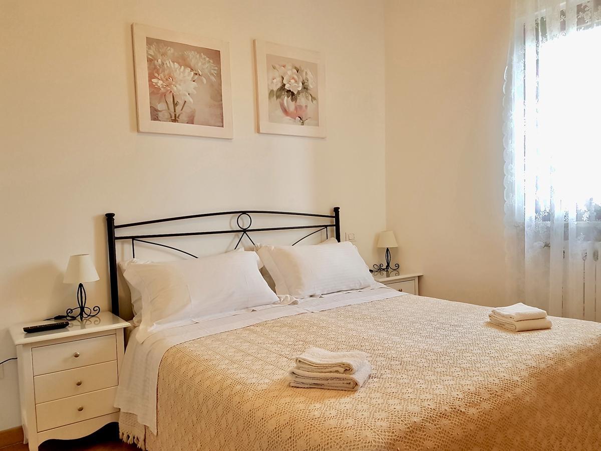 B&B All'Ombra Degli Ulivi ออสตูนี ภายนอก รูปภาพ